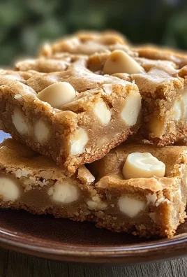 White Chocolate Macadamia Blondies – Buttery, Nutty, and Irresistible