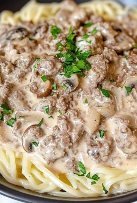 Keto Ground Beef Stroganoff