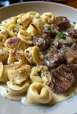 Cracked Garlic Steak Tortellini in Creamhouse Sauce Bliss